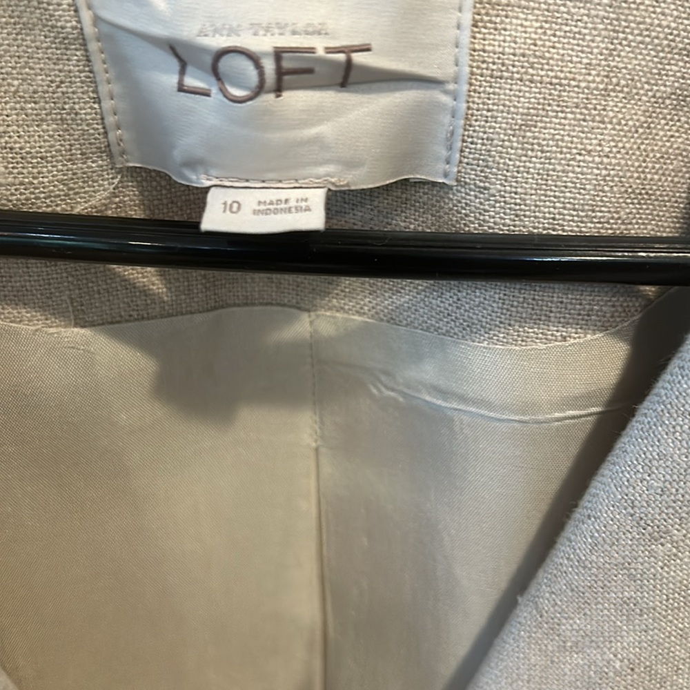 Ann Taylor Loft linen jacket - Picture 2 of 6